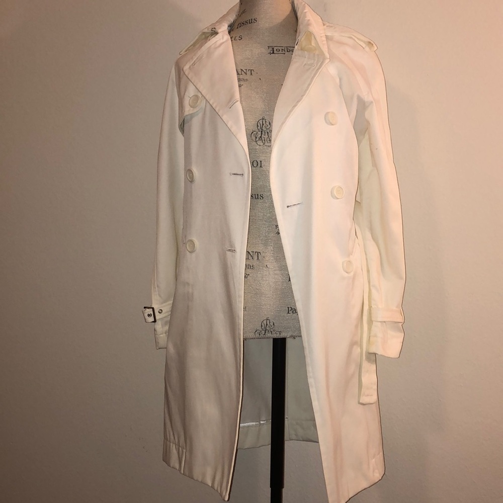 Off White Buttoned Trench Coat - image 2